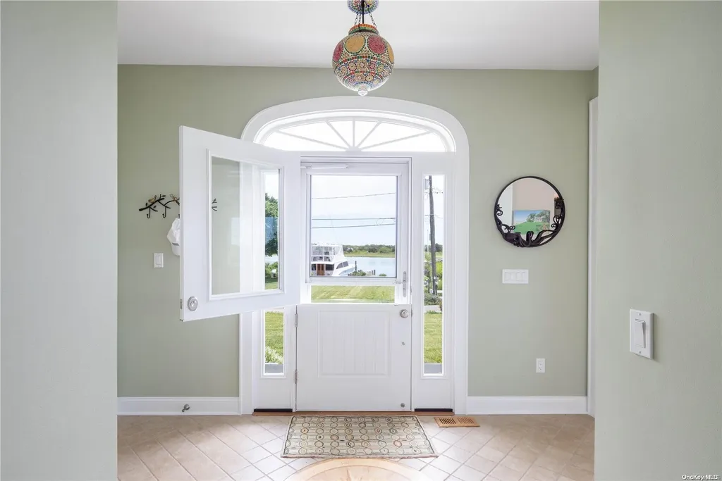 2480&2335 Minnehaha Boulevard Southold NY 11971