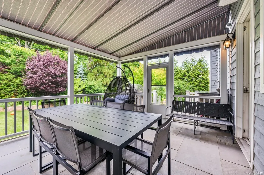 177 Lakeside Drive S Lawrence NY 11559