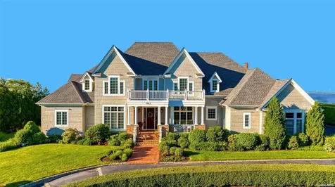 1640 Grandview Drive Orient NY 11957