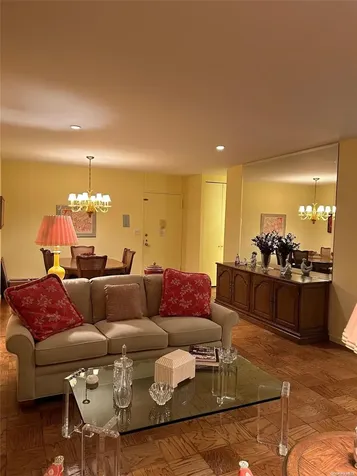 270-10 Grand Central Parkway Floral Park NY 11005