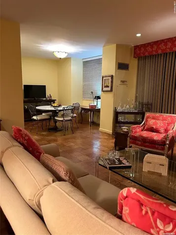270-10 Grand Central Parkway Floral Park NY 11005