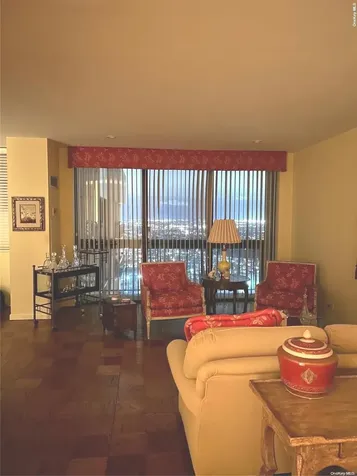 270-10 Grand Central Parkway Floral Park NY 11005
