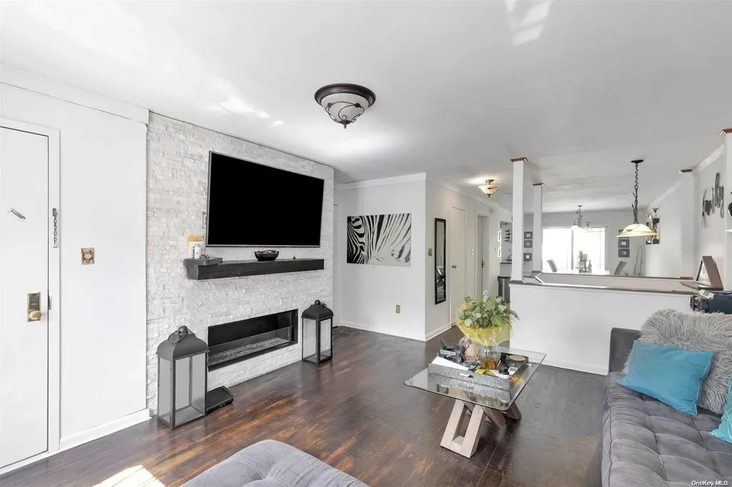 3 Claver Place Brooklyn NY 11238