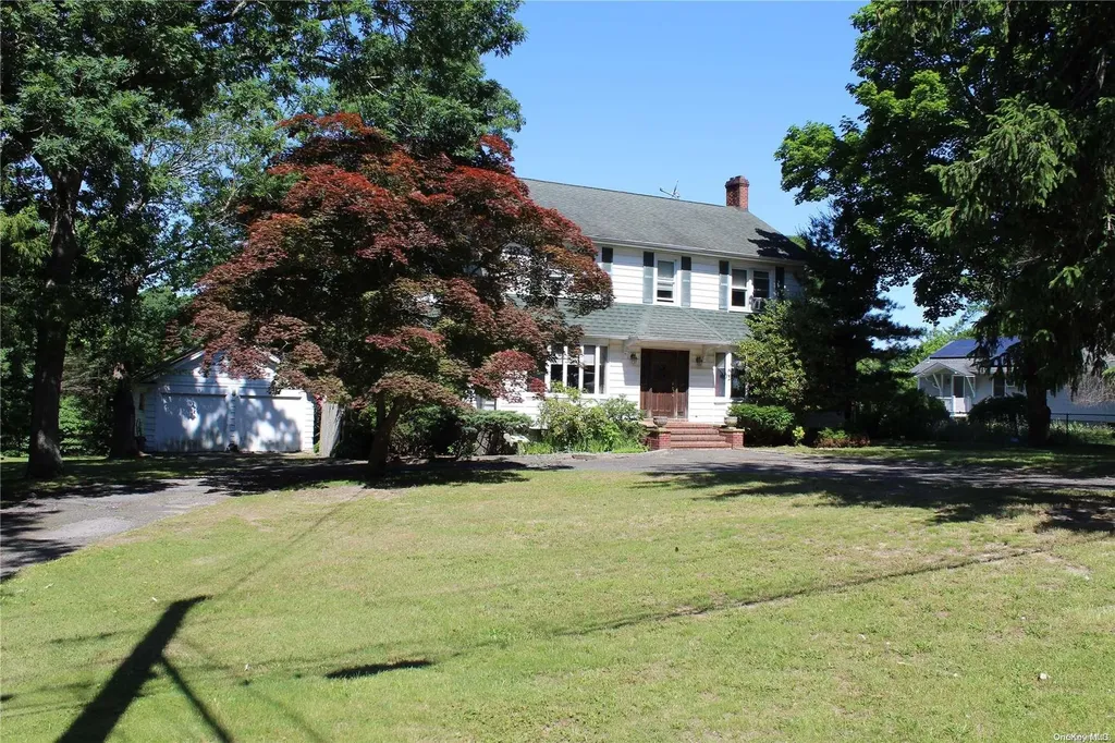 686 Old N. Ocean Avenue Patchogue NY 11772