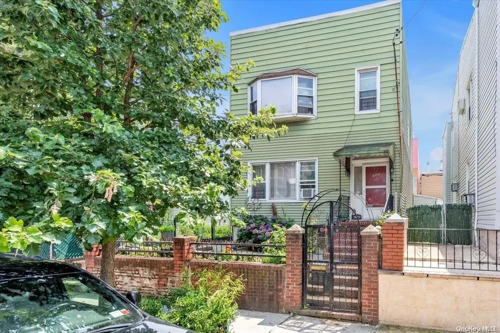 59-56 56th Road Maspeth NY 11378