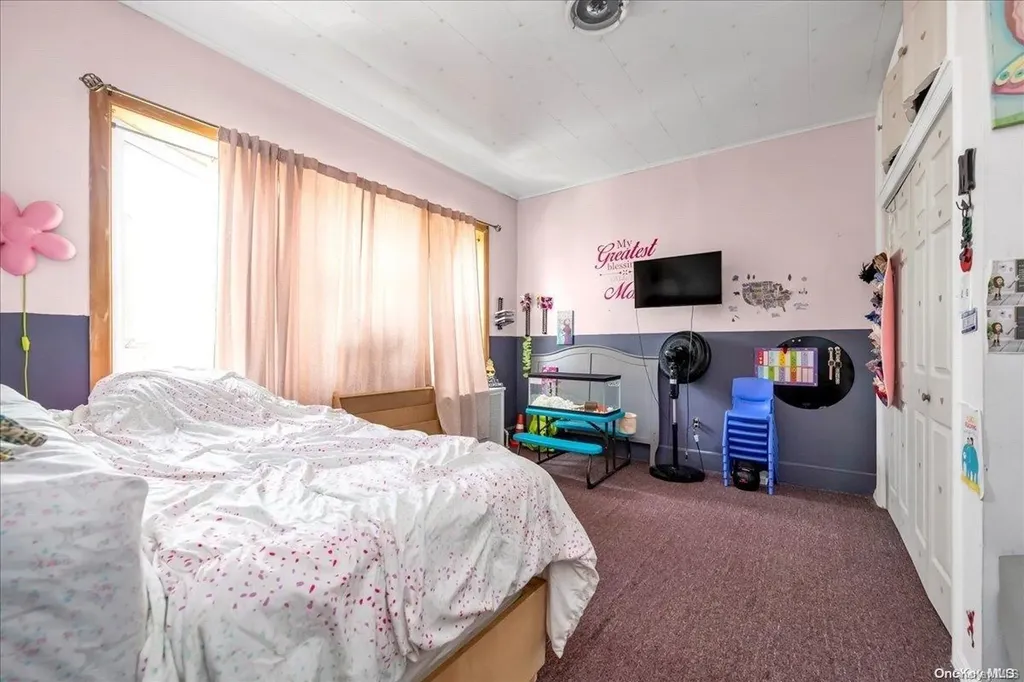 59-56 56th Road Maspeth NY 11378