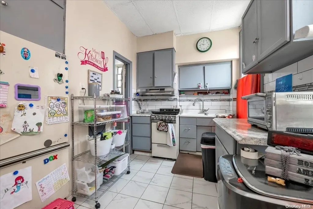 59-56 56th Road Maspeth NY 11378