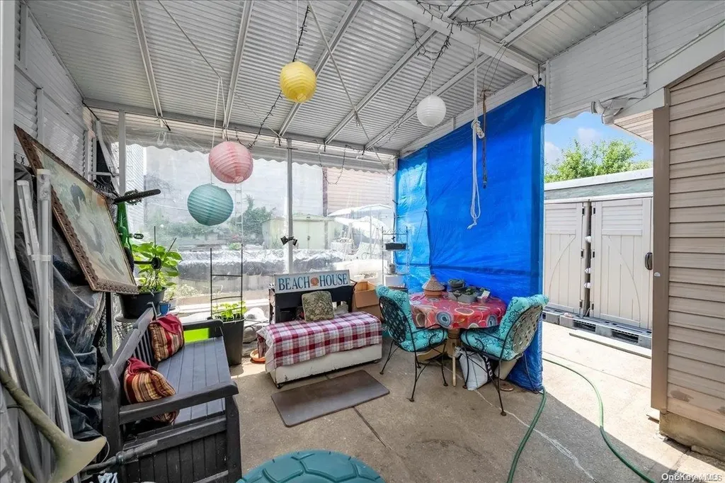 59-56 56th Road Maspeth NY 11378