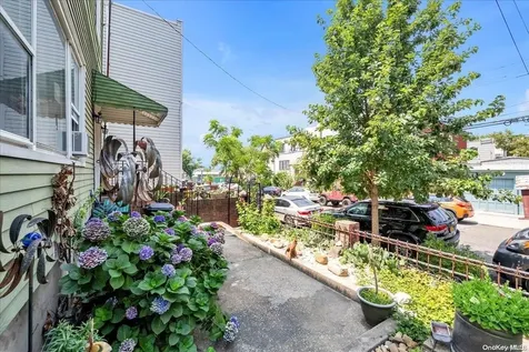 59-56 56th Road Maspeth NY 11378