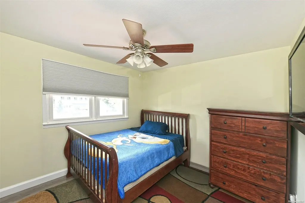 19 Eagle Lane Hauppauge NY 11788