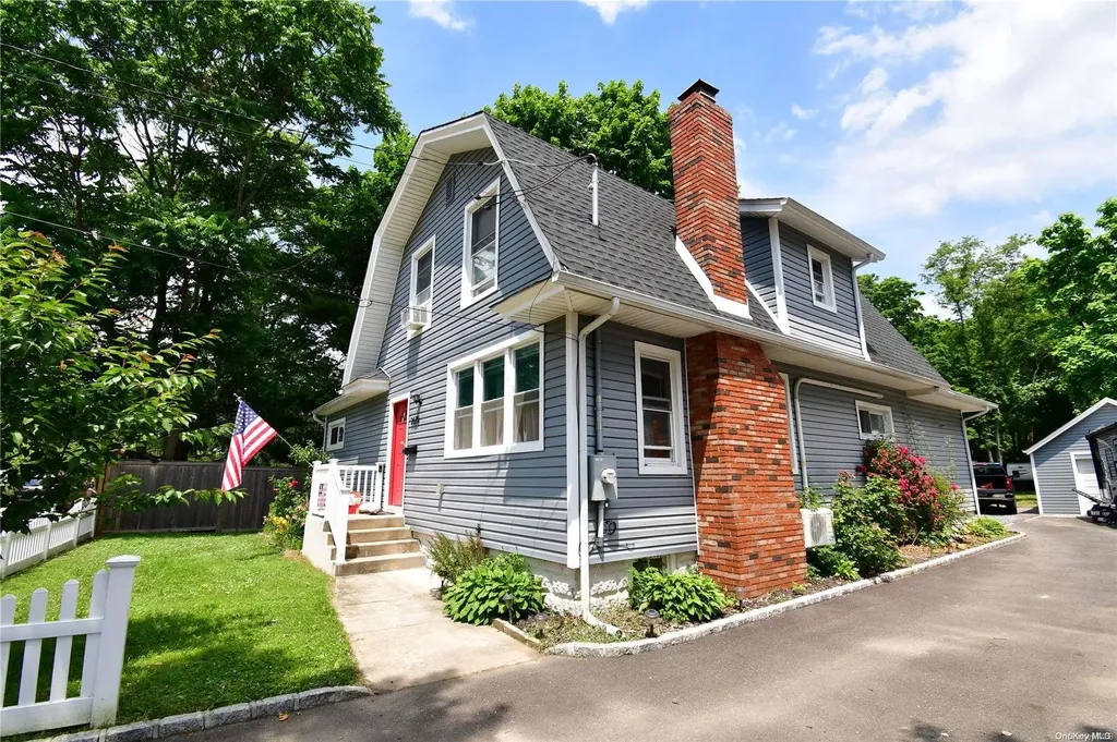 2679 Central Avenue Baldwin NY 11510