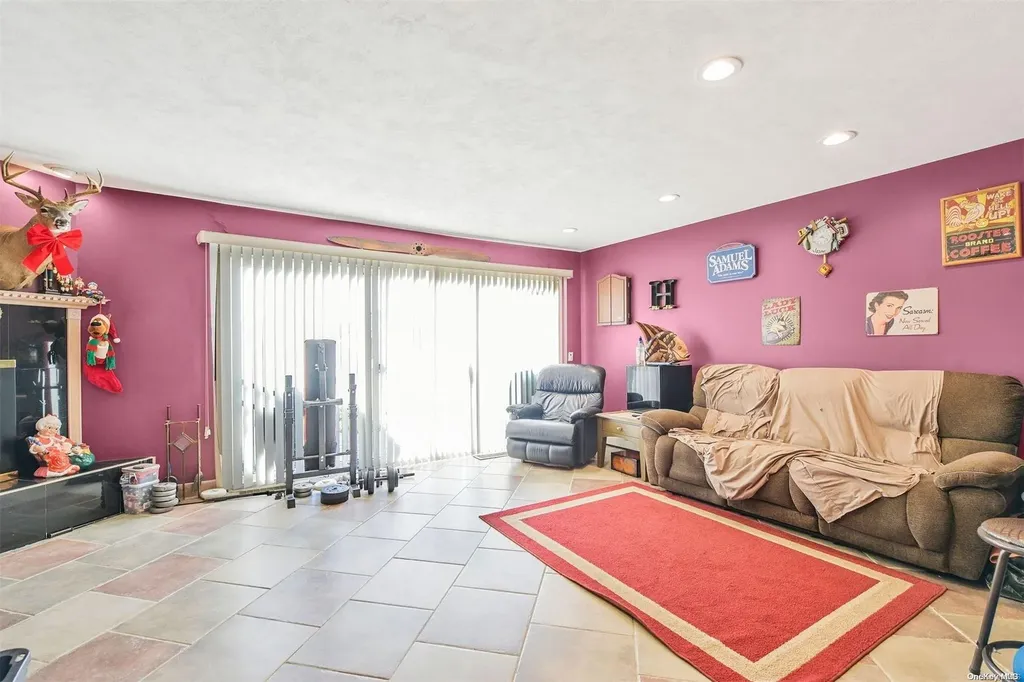 120 Anchorage Drive West Islip NY 11795