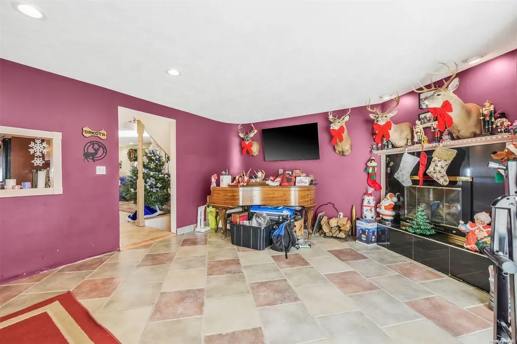 120 Anchorage Drive West Islip NY 11795