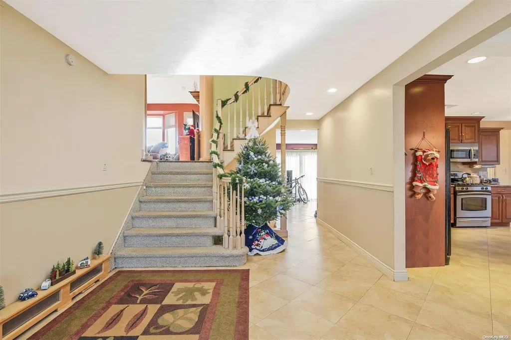 120 Anchorage Drive West Islip NY 11795