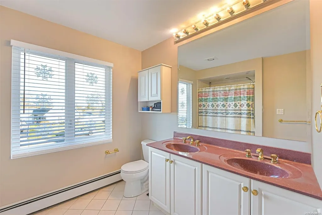 120 Anchorage Drive West Islip NY 11795