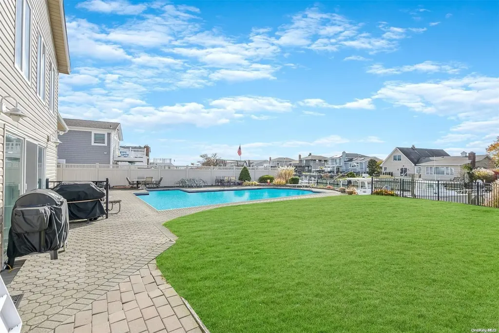 120 Anchorage Drive West Islip NY 11795
