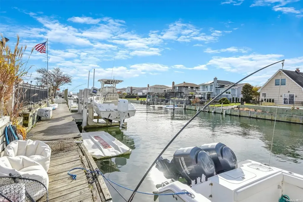 120 Anchorage Drive West Islip NY 11795