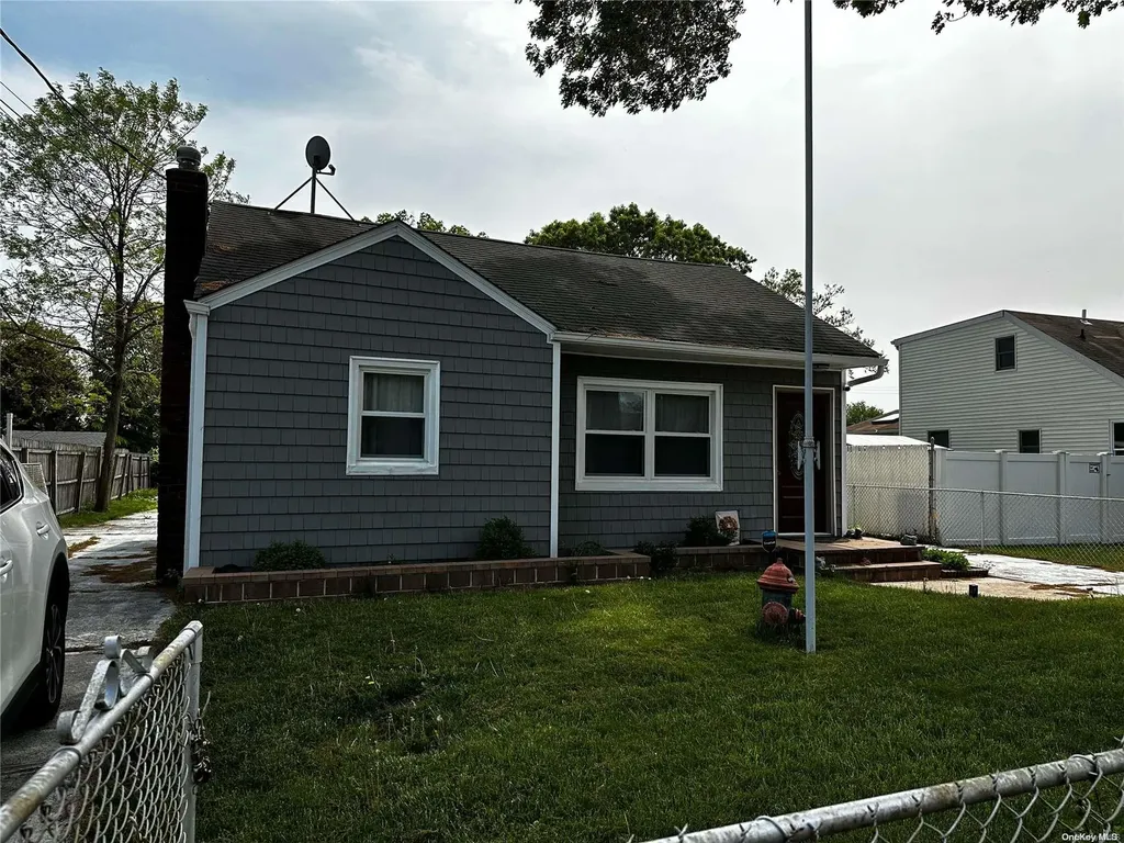 74 Sharp Street Patchogue NY 11772