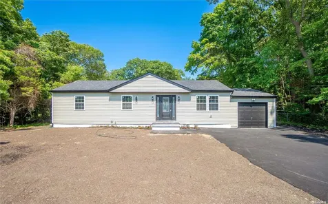 45 N Morris Avenue Farmingville NY 11738