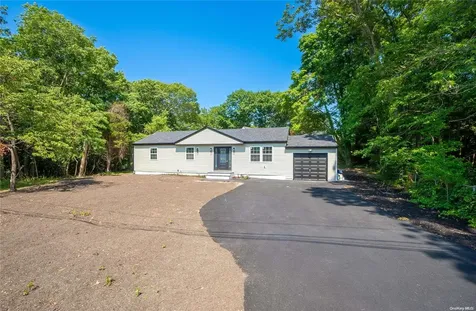 45 N Morris Avenue Farmingville NY 11738