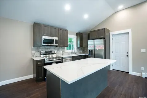 45 N Morris Avenue Farmingville NY 11738