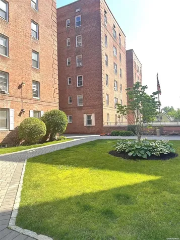 60 Locust Avenue New Rochelle NY 10801