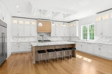 298 Montauk Water Mill NY 11976
