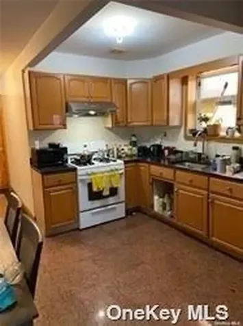 84-38 Grand Avenue Elmhurst NY 11373