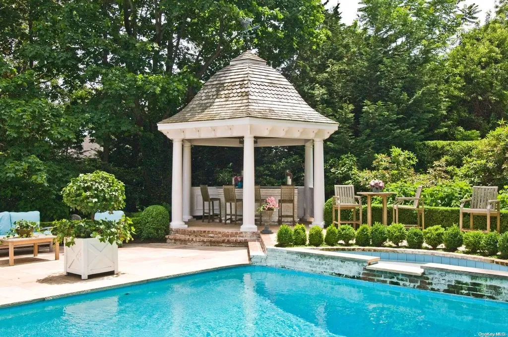 64 Potunk Lane Westhampton Beach NY 11978