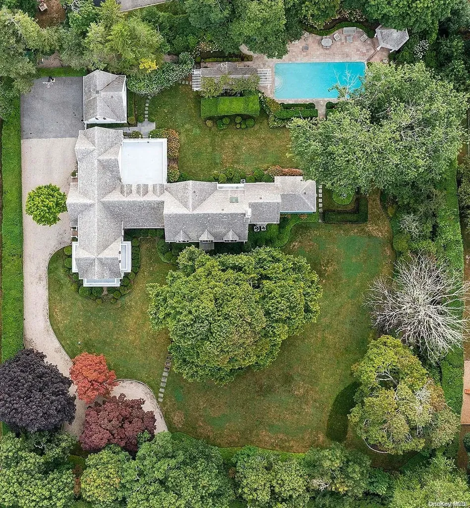 64 Potunk Lane Westhampton Beach NY 11978