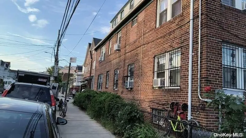 79-01 45 Avenue Elmhurst NY 11373