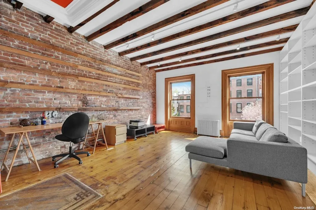29 South Elliott Brooklyn NY 11217