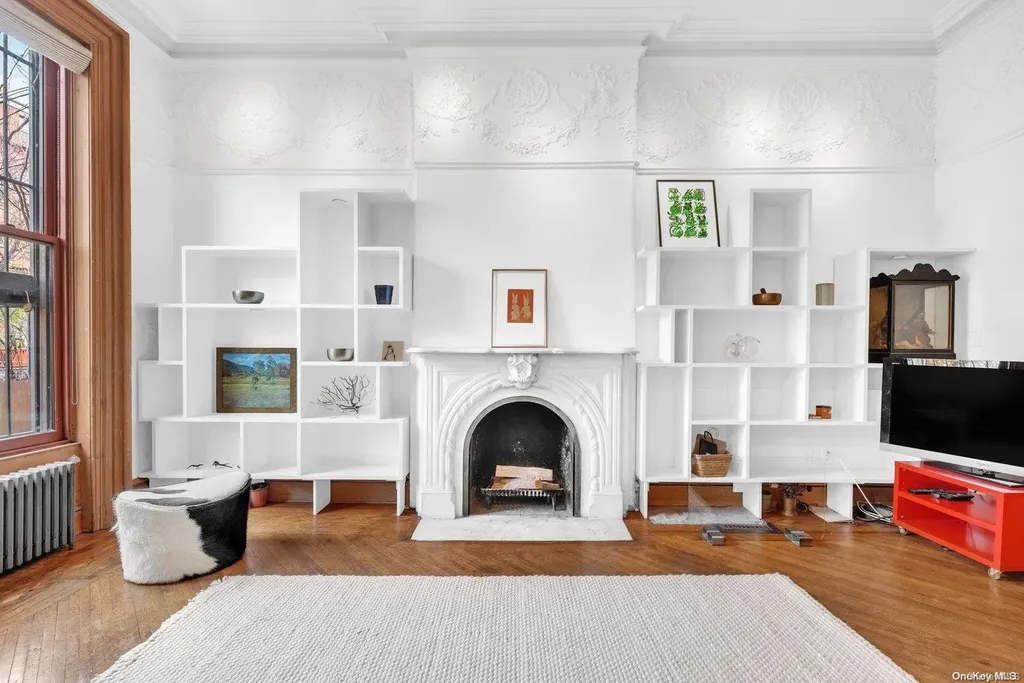 29 South Elliott Brooklyn NY 11217