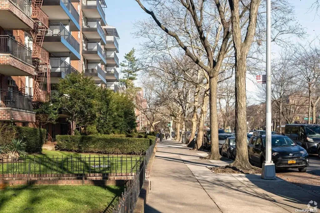 800 Ocean Parkway Brooklyn NY 11230