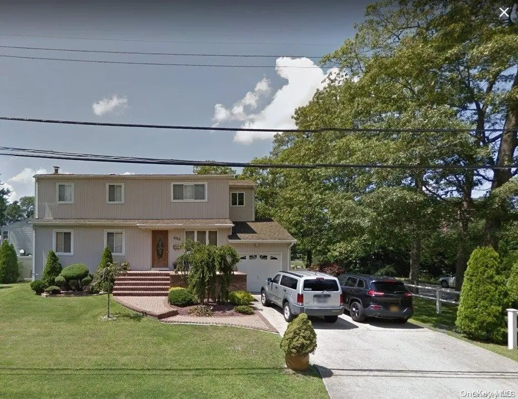 655 Myrtle Avenue West Islip NY 11795