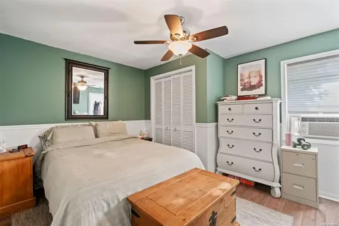 15 B Sea Cliff Drive Sound Beach NY 11789