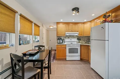 15 B Sea Cliff Drive Sound Beach NY 11789