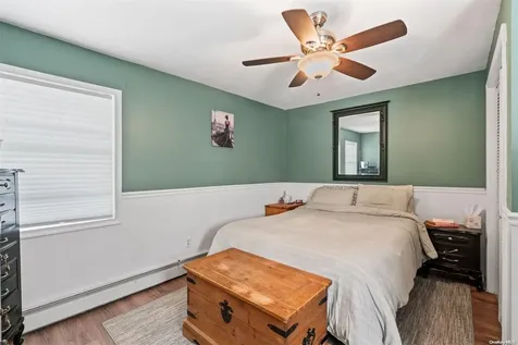 15 B Sea Cliff Drive Sound Beach NY 11789