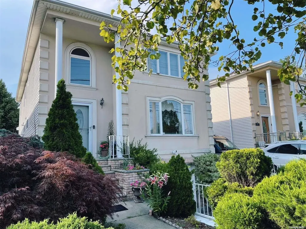 4739 Hylan Boulevard Staten Island NY 10312