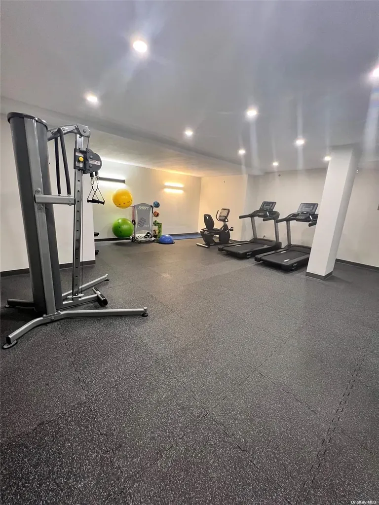 153-53 77th Avenue Flushing NY 11367