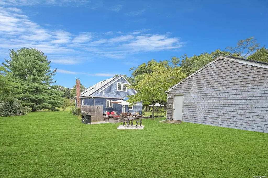 2570 Main Road Laurel NY 11948
