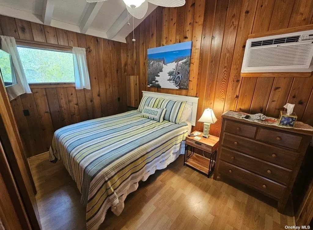 892 Evergreen Walk Ocean Beach NY 11770