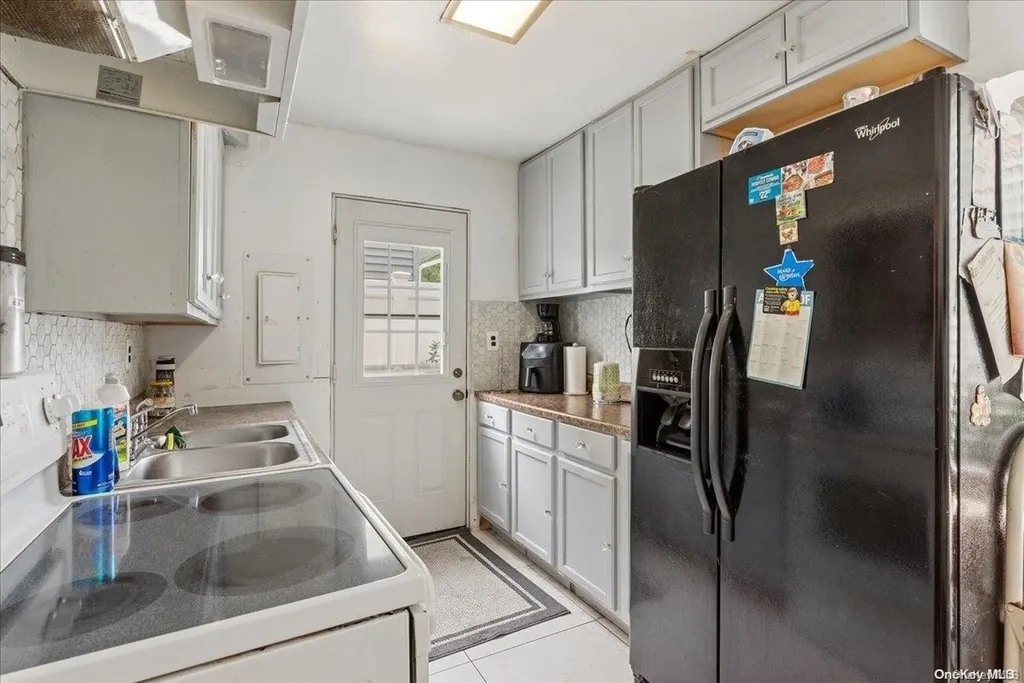 77 Riverside Avenue Massapequa NY 11758