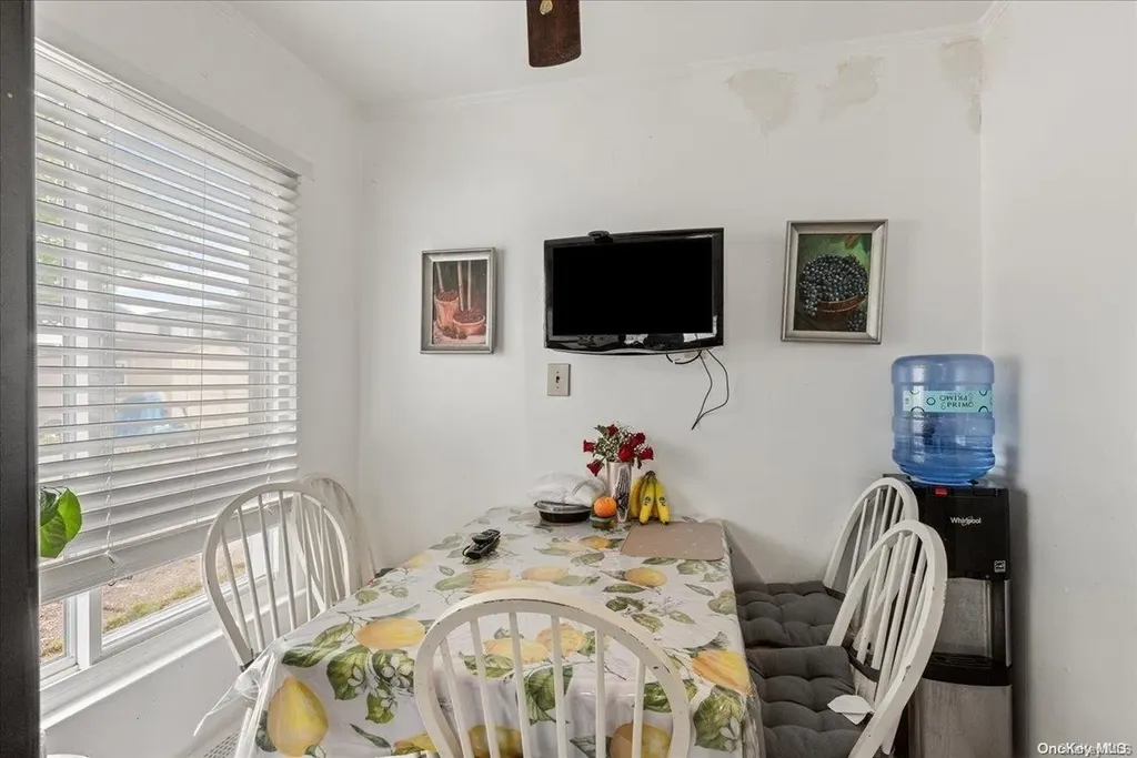 77 Riverside Avenue Massapequa NY 11758