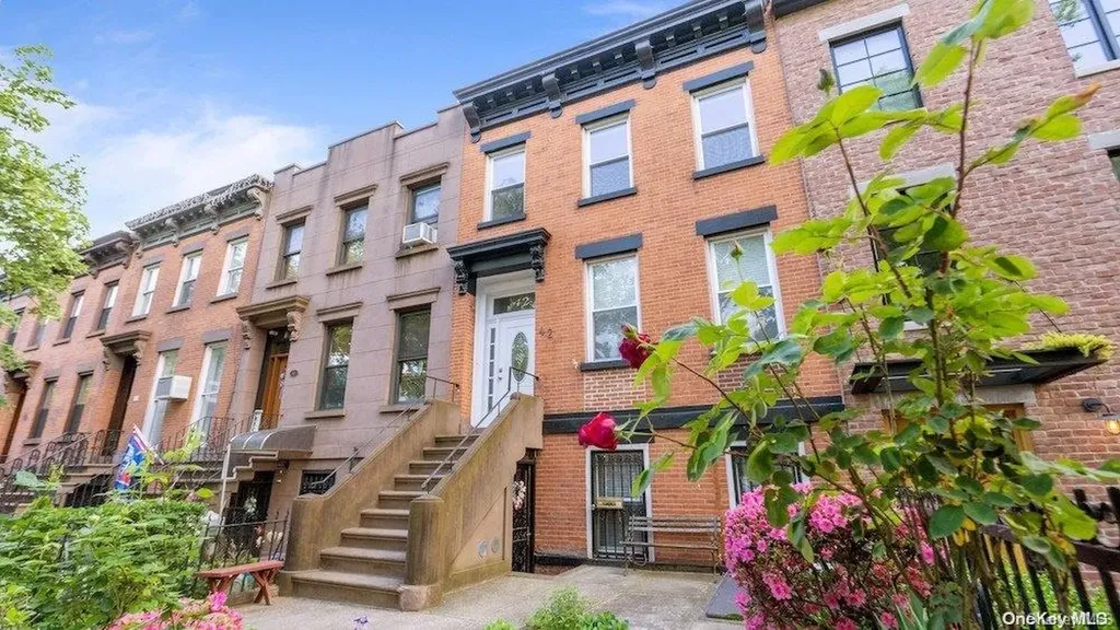 42 2nd Street Brooklyn NY 11231