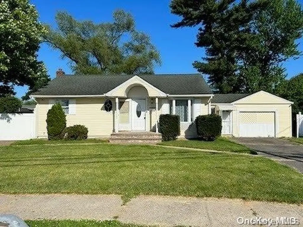 21 Beta Drive Amityville NY 11701