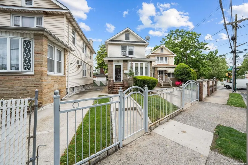4404 Flatlands Avenue Brooklyn NY 11234