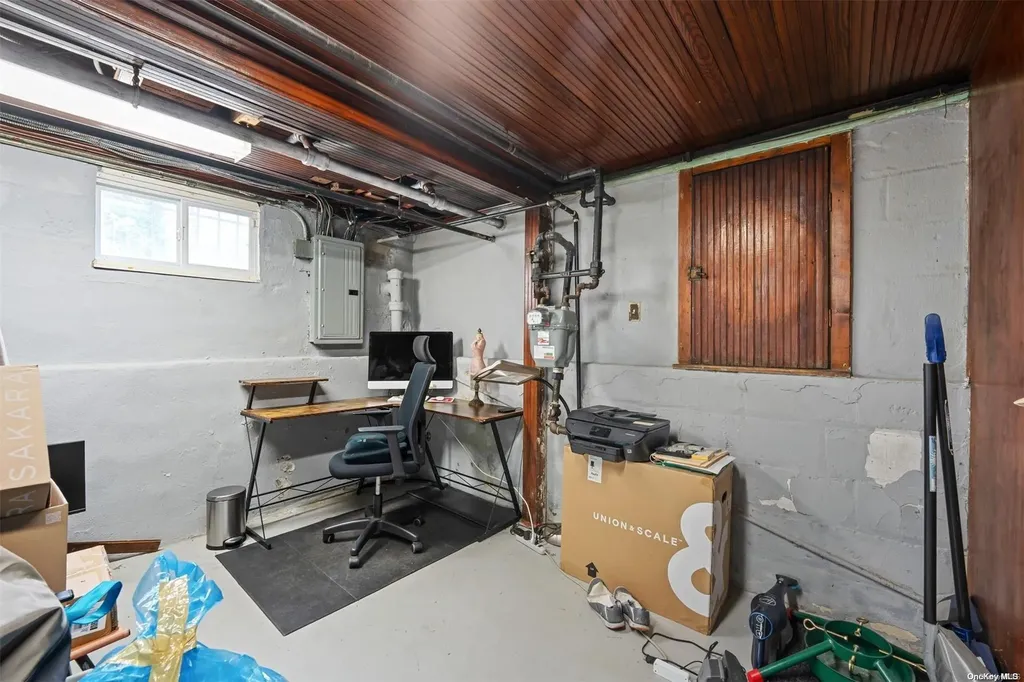 4404 Flatlands Avenue Brooklyn NY 11234