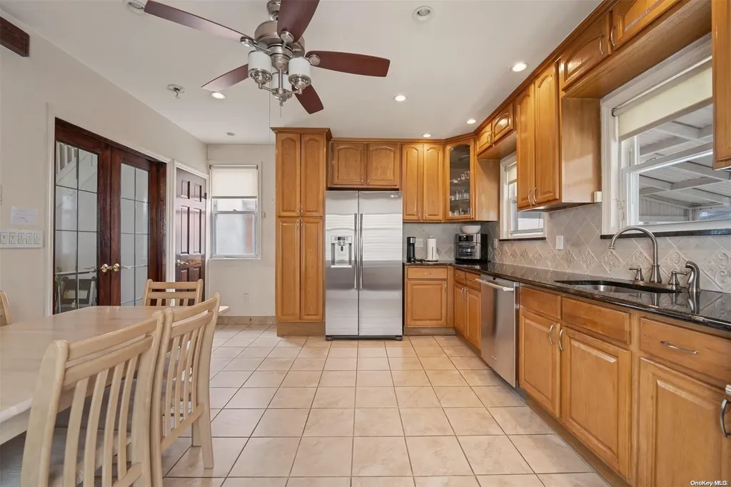 4404 Flatlands Avenue Brooklyn NY 11234