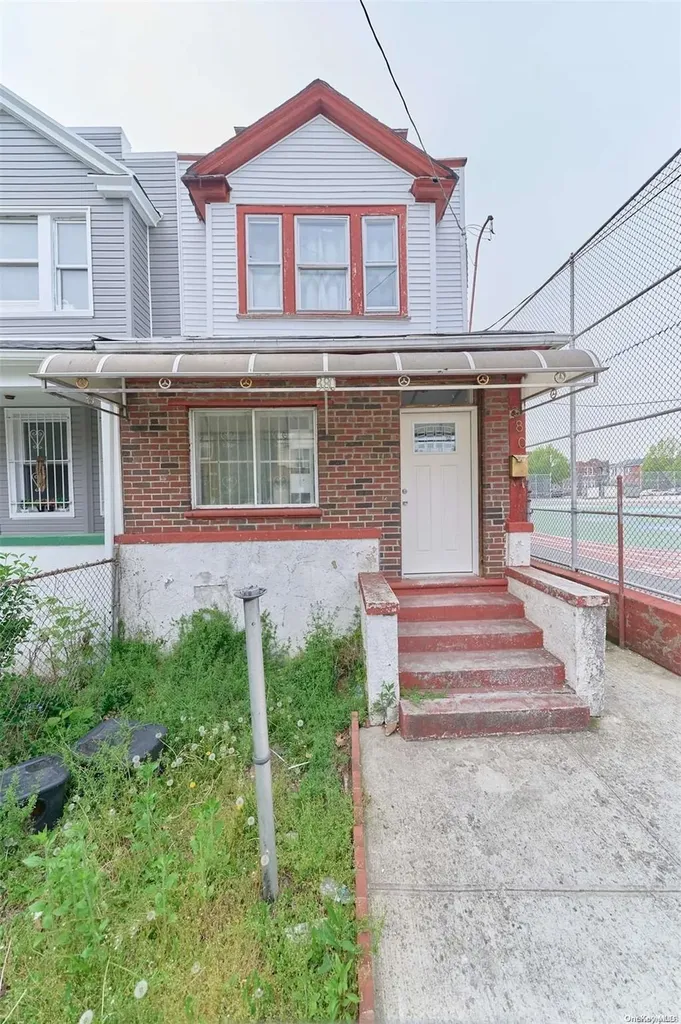 380 E 48th Street Brooklyn NY 11203